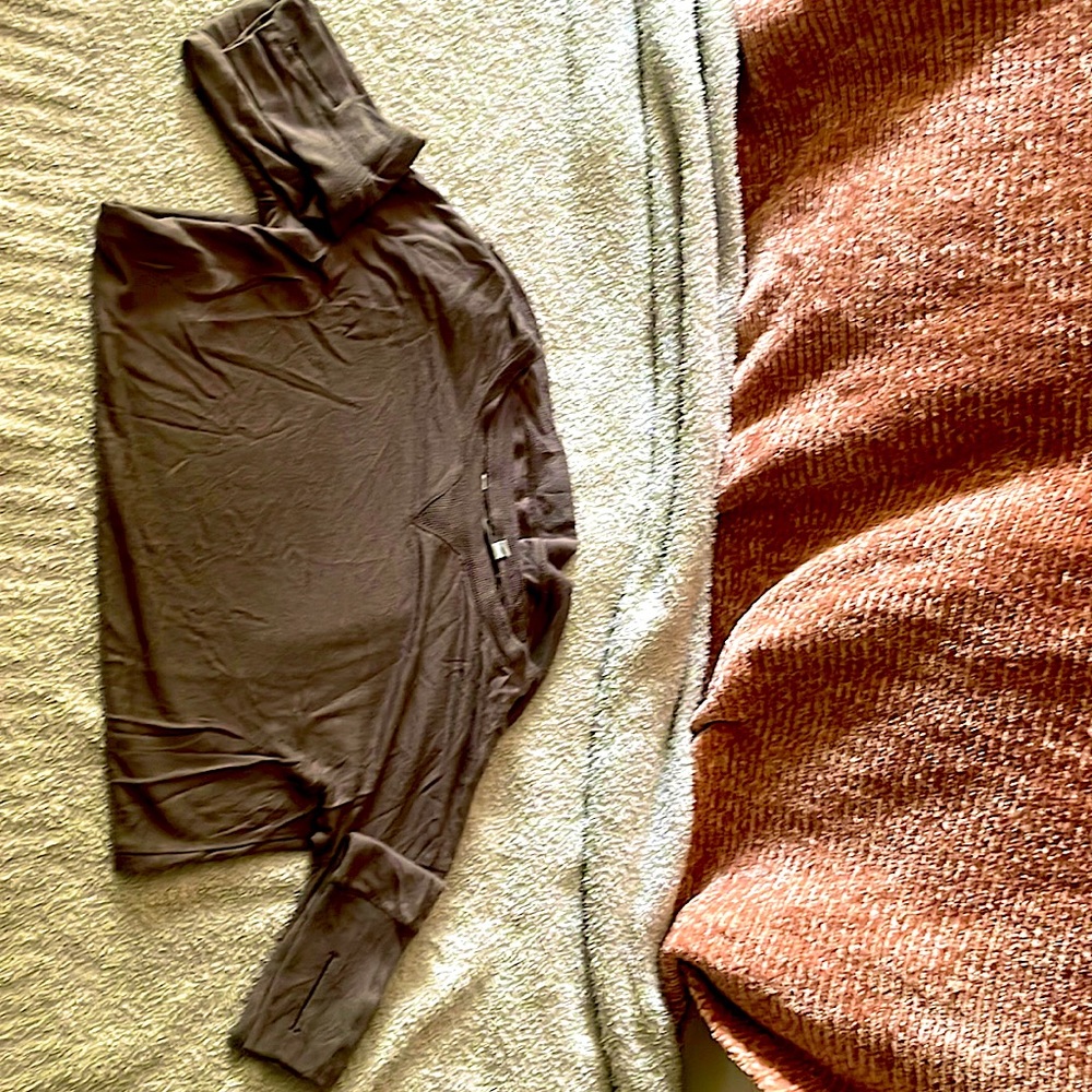 ATHLETA soft comfy long sleeve gray dress, size XSP, and worn once